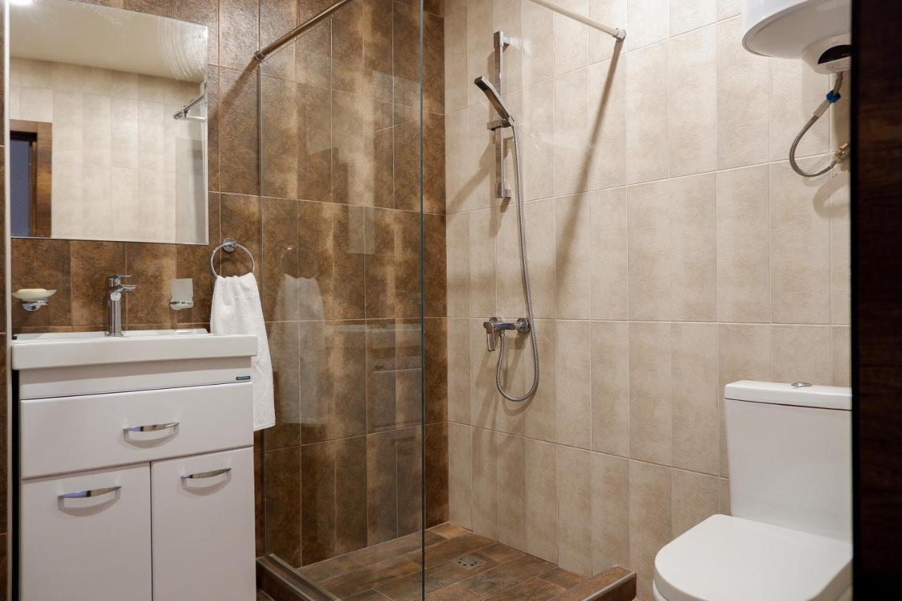 Ris Holiday Apartments צ'אקאדזור מראה חיצוני תמונה