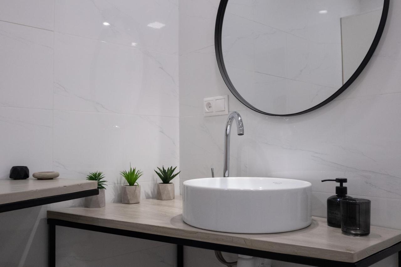 Ris Holiday Apartments צ'אקאדזור מראה חיצוני תמונה